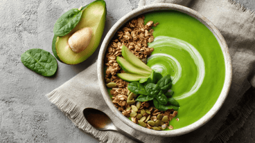 High Protein Christmas Mint Pattie Smoothie
